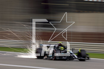 2023-03-05 - 44 HAMILTON Lewis (gbr), Mercedes AMG F1 Team W14, action during the Formula 1 Gulf Air Bahrain Grand Prix 2023, 1st round of the 2023 FIA Formula One World Championship from March 3 to 5, 2023 on the Bahrain International Circuit, in Sakhir, Bahrain - F1 - BAHRAIN GRAND PRIX 2023 - RACE - FORMULA 1 - MOTORS