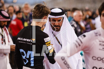 2023-03-05 - BEN SULAYEM Mohammed (uae), President of the FIA, portrait PIASTRI Oscar (aus), McLaren F1 Team MCL60, portrait during the Formula 1 Gulf Air Bahrain Grand Prix 2023, 1st round of the 2023 FIA Formula One World Championship from March 2 to 5, 2023 on the Bahrain International Circuit, in Sakhir, Bahrain - F1 - BAHRAIN GRAND PRIX 2023 - RACE - FORMULA 1 - MOTORS