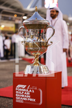 2023-03-05 - Bahrain Grand Prix trophy during the Formula 1 Gulf Air Bahrain Grand Prix 2023, 1st round of the 2023 FIA Formula One World Championship from March 2 to 5, 2023 on the Bahrain International Circuit, in Sakhir, Bahrain - F1 - BAHRAIN GRAND PRIX 2023 - RACE - FORMULA 1 - MOTORS