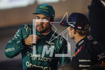 2023-03-05 - ALONSO Fernando (spa), Aston Martin F1 Team AMR23, portrait VERSTAPPEN Max (ned), Red Bull Racing RB19, portrait during the Formula 1 Gulf Air Bahrain Grand Prix 2023, 1st round of the 2023 FIA Formula One World Championship from March 2 to 5, 2023 on the Bahrain International Circuit, in Sakhir, Bahrain - F1 - BAHRAIN GRAND PRIX 2023 - RACE - FORMULA 1 - MOTORS