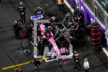2023-03-19 - 31 OCON Esteban (fra), Alpine F1 Team A523, starting grid atmosphere during the Formula 1 STC Saudi Arabian Grand Prix 2023, 2nd round of the 2023 Formula One World Championship from March 17 to 19, 2023 on the Jeddah Corniche Circuit, in Jeddah, Saudi Arabia - F1 - SAUDI ARABIAN GRAND PRIX 2023 - RACE - FORMULA 1 - MOTORS