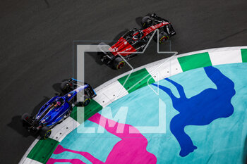 2023-03-19 - 23 ALBON Alexander (tha), Williams Racing FW45, 77 BOTTAS Valtteri (fin), Alfa Romeo F1 Team Stake C43, action during the Formula 1 STC Saudi Arabian Grand Prix 2023, 2nd round of the 2023 Formula One World Championship from March 17 to 19, 2023 on the Jeddah Corniche Circuit, in Jeddah, Saudi Arabia - F1 - SAUDI ARABIAN GRAND PRIX 2023 - RACE - FORMULA 1 - MOTORS