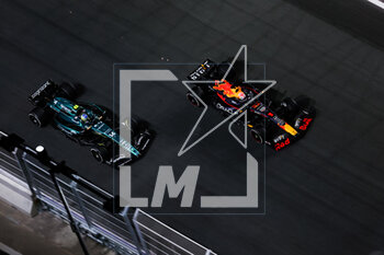 2023-03-19 - 01 VERSTAPPEN Max (nld), Red Bull Racing RB19, 14 ALONSO Fernando (spa), Aston Martin F1 Team AMR23, action during the Formula 1 STC Saudi Arabian Grand Prix 2023, 2nd round of the 2023 Formula One World Championship from March 17 to 19, 2023 on the Jeddah Corniche Circuit, in Jeddah, Saudi Arabia - F1 - SAUDI ARABIAN GRAND PRIX 2023 - RACE - FORMULA 1 - MOTORS