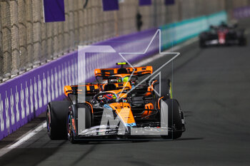 2023-03-19 - 81 PIASTRI Oscar (aus), McLaren F1 Team MCL60, action 04 NORRIS Lando (gbr), McLaren F1 Team MCL60, action during the Formula 1 STC Saudi Arabian Grand Prix 2023, 2nd round of the 2023 Formula One World Championship from March 17 to 19, 2023 on the Jeddah Corniche Circuit, in Jeddah, Saudi Arabia - F1 - SAUDI ARABIAN GRAND PRIX 2023 - RACE - FORMULA 1 - MOTORS