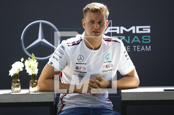 2023-03-30 - SCHUMACHER Mick (ger), Reserve Driver of Mercedes AMG F1 Team, portrait during the Formula 1 Rolex Australian Grand Prix 2023, 3rd round of the 2023 Formula One World Championship from March 31 to April 2, 2023 on the Albert Park Circuit, in Melbourne, Australia - F1 - AUSTRALIAN GRAND PRIX 2023 - FORMULA 1 - MOTORS