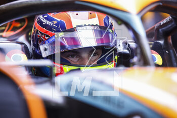2023-03-31 - PIASTRI Oscar (aus), McLaren F1 Team MCL60, portrait during the Formula 1 Rolex Australian Grand Prix 2023, 3rd round of the 2023 Formula One World Championship from March 31 to April 2, 2023 on the Albert Park Circuit, in Melbourne, Australia - F1 - AUSTRALIAN GRAND PRIX 2023 - FORMULA 1 - MOTORS