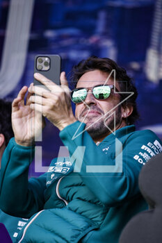 2023-03-31 - ALONSO Fernando (spa), Aston Martin F1 Team AMR23, portrait during the Formula 1 Rolex Australian Grand Prix 2023, 3rd round of the 2023 Formula One World Championship from March 31 to April 2, 2023 on the Albert Park Circuit, in Melbourne, Australia - F1 - AUSTRALIAN GRAND PRIX 2023 - FORMULA 1 - MOTORS