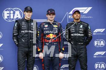 2023-04-01 - VERSTAPPEN Max (ned), Red Bull Racing RB19, portrait RUSSELL George (gbr), Mercedes AMG F1 Team W14, portrait HAMILTON Lewis (gbr), Mercedes AMG F1 Team W14, portrait pole position during the Formula 1 Rolex Australian Grand Prix 2023, 3rd round of the 2023 Formula One World Championship from March 31 to April 2, 2023 on the Albert Park Circuit, in Melbourne, Australia - F1 - AUSTRALIAN GRAND PRIX 2023 - FORMULA 1 - MOTORS
