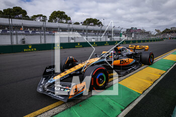 2023-04-01 - 81 PIASTRI Oscar (aus), McLaren F1 Team MCL60, action during the Formula 1 Rolex Australian Grand Prix 2023, 3rd round of the 2023 Formula One World Championship from March 31 to April 2, 2023 on the Albert Park Circuit, in Melbourne, Australia - F1 - AUSTRALIAN GRAND PRIX 2023 - FORMULA 1 - MOTORS