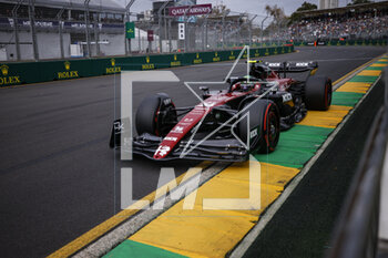 2023-04-01 - 24 ZHOU Guanyu (chi), Alfa Romeo F1 Team Stake C43, action during the Formula 1 Rolex Australian Grand Prix 2023, 3rd round of the 2023 Formula One World Championship from March 31 to April 2, 2023 on the Albert Park Circuit, in Melbourne, Australia - F1 - AUSTRALIAN GRAND PRIX 2023 - FORMULA 1 - MOTORS