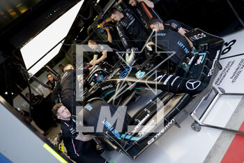 2023-04-01 - 63 RUSSELL George (gbr), Mercedes AMG F1 Team W14, mechanic, mecanicien, mechanics during the Formula 1 Rolex Australian Grand Prix 2023, 3rd round of the 2023 Formula One World Championship from March 31 to April 2, 2023 on the Albert Park Circuit, in Melbourne, Australia - F1 - AUSTRALIAN GRAND PRIX 2023 - FORMULA 1 - MOTORS