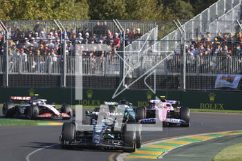 2023-04-02 - 63 RUSSELL George (gbr), Mercedes AMG F1 Team W14, action 10 GASLY Pierre (fra), Alpine F1 Team A523, action during the Formula 1 Rolex Australian Grand Prix 2023, 3rd round of the 2023 Formula One World Championship from March 31 to April 2, 2023 on the Albert Park Circuit, in Melbourne, Australia - F1 - AUSTRALIAN GRAND PRIX 2023 - RACE - FORMULA 1 - MOTORS