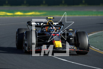 2023-04-02 - 11 PEREZ Sergio (mex), Red Bull Racing RB19, action during the Formula 1 Rolex Australian Grand Prix 2023, 3rd round of the 2023 Formula One World Championship from March 31 to April 2, 2023 on the Albert Park Circuit, in Melbourne, Australia - F1 - AUSTRALIAN GRAND PRIX 2023 - RACE - FORMULA 1 - MOTORS