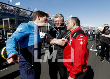 2023-04-02 - VASSEUR Frédéric (fra), Team Principal & General Manager of the Scuderia Ferrari, portrait SZAFNAUER Otmar, Team Principal of Alpine F1 Team, portrait VOWLES James, Team Principal of Williams Racing, portrait during the Formula 1 Rolex Australian Grand Prix 2023, 3rd round of the 2023 Formula One World Championship from March 31 to April 2, 2023 on the Albert Park Circuit, in Melbourne, Australia - F1 - AUSTRALIAN GRAND PRIX 2023 - RACE - FORMULA 1 - MOTORS
