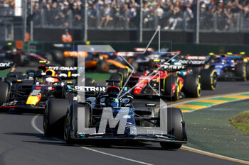 2023-04-02 - 63 RUSSELL George (gbr), Mercedes AMG F1 Team W14, action start of the race, depart, during the Formula 1 Rolex Australian Grand Prix 2023, 3rd round of the 2023 Formula One World Championship from March 31 to April 2, 2023 on the Albert Park Circuit, in Melbourne, Australia - F1 - AUSTRALIAN GRAND PRIX 2023 - RACE - FORMULA 1 - MOTORS