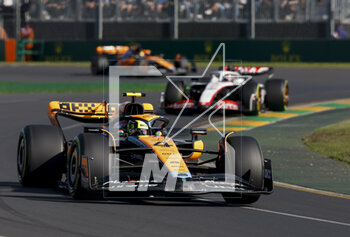 2023-04-02 - 04 NORRIS Lando (gbr), McLaren F1 Team MCL60, action during the Formula 1 Rolex Australian Grand Prix 2023, 3rd round of the 2023 Formula One World Championship from March 31 to April 2, 2023 on the Albert Park Circuit, in Melbourne, Australia - F1 - AUSTRALIAN GRAND PRIX 2023 - RACE - FORMULA 1 - MOTORS