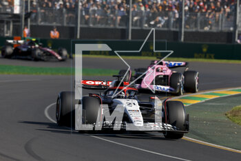 2023-04-02 - 21 DE VRIES Nyck (ned), Scuderia AlphaTauri AT04, action during the Formula 1 Rolex Australian Grand Prix 2023, 3rd round of the 2023 Formula One World Championship from March 31 to April 2, 2023 on the Albert Park Circuit, in Melbourne, Australia - F1 - AUSTRALIAN GRAND PRIX 2023 - RACE - FORMULA 1 - MOTORS