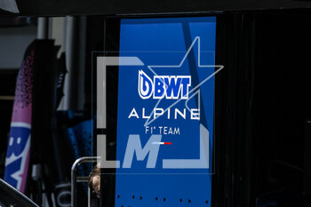 2023-04-27 - Alpine F1 Team A523, mechanical detail during the Formula 1 Azerbaijan Grand Prix 2023, 4th round of the 2023 Formula One World Championship from April 28 to 30, 2023 on the Baku City Circuit, in Baku, Azerbaijan - F1 - AZERBAIJAN GRAND PRIX 2023 - FORMULA 1 - MOTORS