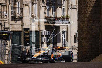 2023-04-28 - 04 NORRIS Lando (gbr), McLaren F1 Team MCL60, action during the Formula 1 Azerbaijan Grand Prix 2023, 4th round of the 2023 Formula One World Championship from April 28 to 30, 2023 on the Baku City Circuit, in Baku, Azerbaijan - F1 - AZERBAIJAN GRAND PRIX 2023 - FORMULA 1 - MOTORS