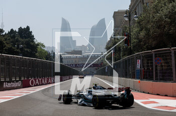 2023-04-28 - 44 HAMILTON Lewis (gbr), Mercedes AMG F1 Team W14, action during the Formula 1 Azerbaijan Grand Prix 2023, 4th round of the 2023 Formula One World Championship from April 28 to 30, 2023 on the Baku City Circuit, in Baku, Azerbaijan - F1 - AZERBAIJAN GRAND PRIX 2023 - FORMULA 1 - MOTORS