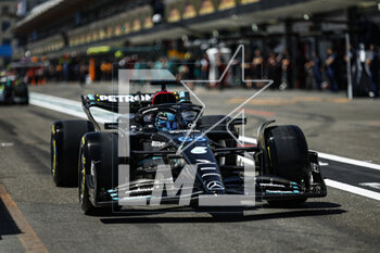 2023-04-29 - 63 RUSSELL George (gbr), Mercedes AMG F1 Team W14, action during the Formula 1 Azerbaijan Grand Prix 2023, 4th round of the 2023 Formula One World Championship from April 28 to 30, 2023 on the Baku City Circuit, in Baku, Azerbaijan - F1 - AZERBAIJAN GRAND PRIX 2023 - FORMULA 1 - MOTORS