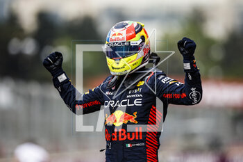 2023-04-30 - PEREZ Sergio (mex), Red Bull Racing RB19, portrait celebrates the victory during the Formula 1 Azerbaijan Grand Prix 2023, 4th round of the 2023 Formula One World Championship from April 28 to 30, 2023 on the Baku City Circuit, in Baku, Azerbaijan - F1 - AZERBAIJAN GRAND PRIX 2023 - RACE - FORMULA 1 - MOTORS
