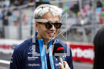 2023-04-30 - ALBON Alexander (tha), Williams Racing FW45, portrait during the Formula 1 Azerbaijan Grand Prix 2023, 4th round of the 2023 Formula One World Championship from April 28 to 30, 2023 on the Baku City Circuit, in Baku, Azerbaijan - F1 - AZERBAIJAN GRAND PRIX 2023 - RACE - FORMULA 1 - MOTORS