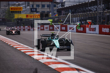 2023-04-30 - 14 ALONSO Fernando (spa), Aston Martin F1 Team AMR23, action during the Formula 1 Azerbaijan Grand Prix 2023, 4th round of the 2023 Formula One World Championship from April 28 to 30, 2023 on the Baku City Circuit, in Baku, Azerbaijan - F1 - AZERBAIJAN GRAND PRIX 2023 - RACE - FORMULA 1 - MOTORS