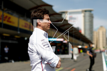 2023-04-30 - WOLFF Toto (aut), Team Principal & CEO of Mercedes AMG F1 Team, portrait during the Formula 1 Azerbaijan Grand Prix 2023, 4th round of the 2023 Formula One World Championship from April 28 to 30, 2023 on the Baku City Circuit, in Baku, Azerbaijan - F1 - AZERBAIJAN GRAND PRIX 2023 - RACE - FORMULA 1 - MOTORS