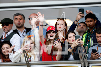 2023-04-30 - spectators, fans during the Formula 1 Azerbaijan Grand Prix 2023, 4th round of the 2023 Formula One World Championship from April 28 to 30, 2023 on the Baku City Circuit, in Baku, Azerbaijan - F1 - AZERBAIJAN GRAND PRIX 2023 - RACE - FORMULA 1 - MOTORS