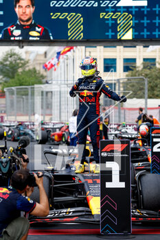 2023-04-30 - PEREZ Sergio (mex), Red Bull Racing RB19, portrait during the Formula 1 Azerbaijan Grand Prix 2023, 4th round of the 2023 Formula One World Championship from April 28 to 30, 2023 on the Baku City Circuit, in Baku, Azerbaijan - F1 - AZERBAIJAN GRAND PRIX 2023 - RACE - FORMULA 1 - MOTORS