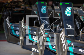 2023-05-04 - Mercedes AMG Petronas F1 Team, Front Wing Detail - FORMULA 1 CRYPTO.COM MIAMI GRAND PRIX 2023 - FORMULA 1 - MOTORS