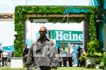 2023-05-05 - HAMILTON Lewis (gbr), Mercedes AMG F1 Team W14, portrait paddock, wearing a Louis Vuitton outfit during the Formula 1 Crypto.com Miami Grand Prix 2023, 5th round of the 2023 Formula One World Championship from May 05 to 07, 2023 on the Miami International Autodrome, in Miami Gardens, Florida, United States of America - F1 - MIAMI GRAND PRIX 2023 - FORMULA 1 - MOTORS