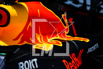 2023-05-05 - Red Bull Racing RB19, mechanical detail, sidepods during the Formula 1 Crypto.com Miami Grand Prix 2023, 5th round of the 2023 Formula One World Championship from May 05 to 07, 2023 on the Miami International Autodrome, in Miami Gardens, Florida, United States of America - F1 - MIAMI GRAND PRIX 2023 - FORMULA 1 - MOTORS
