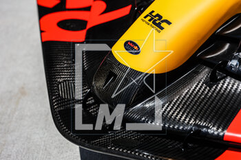 2023-05-05 - Red Bull Racing RB19, mechanical detail, front wing, logo during the Formula 1 Crypto.com Miami Grand Prix 2023, 5th round of the 2023 Formula One World Championship from May 05 to 07, 2023 on the Miami International Autodrome, in Miami Gardens, Florida, United States of America - F1 - MIAMI GRAND PRIX 2023 - FORMULA 1 - MOTORS