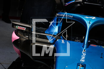 2023-05-05 - Alpine F1 Team A523, mechanical detail, sidepod, sidepods and mirror during the Formula 1 Crypto.com Miami Grand Prix 2023, 5th round of the 2023 Formula One World Championship from May 05 to 07, 2023 on the Miami International Autodrome, in Miami Gardens, Florida, United States of America - F1 - MIAMI GRAND PRIX 2023 - FORMULA 1 - MOTORS