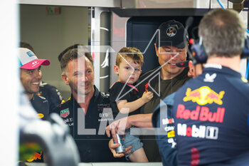 2023-05-06 - MUSK Elon, founder & CEO of SpaceX & Tesla, with his son X Æ A-12 in the Red Bull Racing paddock with PEREZ Sergio (mex), Red Bull Racing RB19, and HORNER Christian (gbr), Team Principal of Red Bull Racing,, during the Formula 1 Crypto.com Miami Grand Prix 2023, 5th round of the 2023 Formula One World Championship from May 05 to 07, 2023 on the Miami International Autodrome, in Miami Gardens, Florida, United States of America - F1 - MIAMI GRAND PRIX 2023 - FORMULA 1 - MOTORS