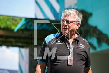 2023-05-06 - SZAFNAUER Otmar, Team Principal of Alpine F1 Team, portrait during the Formula 1 Crypto.com Miami Grand Prix 2023, 5th round of the 2023 Formula One World Championship from May 05 to 07, 2023 on the Miami International Autodrome, in Miami Gardens, Florida, United States of America - F1 - MIAMI GRAND PRIX 2023 - FORMULA 1 - MOTORS