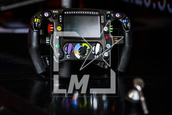 2023-05-06 - McLaren F1 Team MCL60, mechanical detail, steering wheel, volant, during the Formula 1 Crypto.com Miami Grand Prix 2023, 5th round of the 2023 Formula One World Championship from May 05 to 07, 2023 on the Miami International Autodrome, in Miami Gardens, Florida, United States of America - F1 - MIAMI GRAND PRIX 2023 - FORMULA 1 - MOTORS