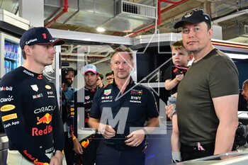 2023-05-06 - MUSK Elon, founder & CEO of SpaceX & Tesla, with his son X Æ A-12, in the Red Bull Racing paddock with HORNER Christian (gbr), Team Principal of Red Bull Racing, VERSTAPPEN Max (ned), Red Bull Racing RB19, during the Formula 1 Crypto.com Miami Grand Prix 2023, 5th round of the 2023 Formula One World Championship from May 05 to 07, 2023 on the Miami International Autodrome, in Miami Gardens, Florida, United States of America - F1 - MIAMI GRAND PRIX 2023 - RACE - FORMULA 1 - MOTORS