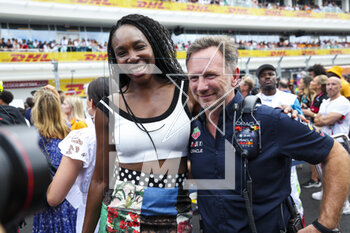 2023-05-07 - HORNER Christian (gbr), Team Principal of Red Bull Racing, portrait with Venus Williams during the Formula 1 Crypto.com Miami Grand Prix 2023, 5th round of the 2023 Formula One World Championship from May 05 to 07, 2023 on the Miami International Autodrome, in Miami Gardens, Florida, United States of America - F1 - MIAMI GRAND PRIX 2023 - RACE - FORMULA 1 - MOTORS