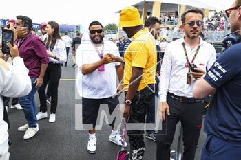 2023-05-07 - DJ Khaled on the grid during the Formula 1 Crypto.com Miami Grand Prix 2023, 5th round of the 2023 Formula One World Championship from May 05 to 07, 2023 on the Miami International Autodrome, in Miami Gardens, Florida, United States of America - F1 - MIAMI GRAND PRIX 2023 - RACE - FORMULA 1 - MOTORS