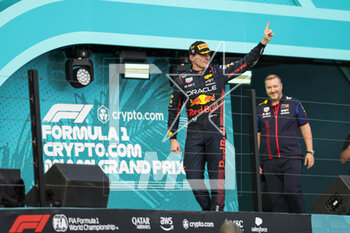 2023-05-07 - VERSTAPPEN Max (ned), Red Bull Racing RB19, portrait on the podium during the Formula 1 Crypto.com Miami Grand Prix 2023, 5th round of the 2023 Formula One World Championship from May 05 to 07, 2023 on the Miami International Autodrome, in Miami Gardens, Florida, United States of America - F1 - MIAMI GRAND PRIX 2023 - RACE - FORMULA 1 - MOTORS