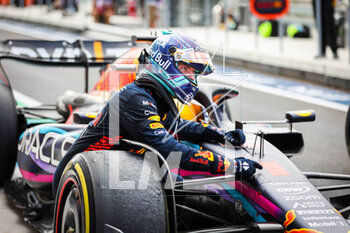 2023-05-07 - VERSTAPPEN Max (ned), Red Bull Racing RB19, portrait celebration during the Formula 1 Crypto.com Miami Grand Prix 2023, 5th round of the 2023 Formula One World Championship from May 05 to 07, 2023 on the Miami International Autodrome, in Miami Gardens, Florida, United States of America - F1 - MIAMI GRAND PRIX 2023 - RACE - FORMULA 1 - MOTORS