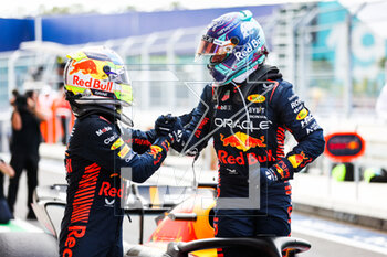 2023-05-07 - VERSTAPPEN Max (ned), Red Bull Racing RB19, PEREZ Sergio (mex), Red Bull Racing RB19, portrait parc ferme celebration during the Formula 1 Crypto.com Miami Grand Prix 2023, 5th round of the 2023 Formula One World Championship from May 05 to 07, 2023 on the Miami International Autodrome, in Miami Gardens, Florida, United States of America - F1 - MIAMI GRAND PRIX 2023 - RACE - FORMULA 1 - MOTORS