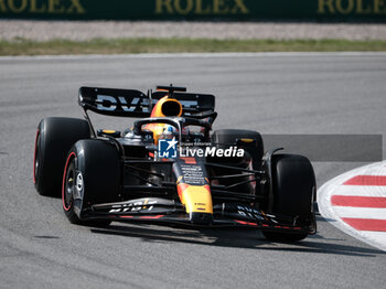 2023-06-02 - Max Verstappen during free tests 2 of Catalunya Grand Prix F1 at Circuit of Catalunya Barcelona on june  02, 2023 - FORMULA 1 AWS GRAN PREMIO DE ESPAÑA 2023 - PRACTICE 1 AND 2 - FORMULA 1 - MOTORS