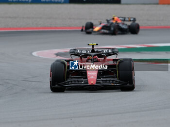 2023-06-03 - Carlos Sainz during qualifyng of Catalunya Grand Prix F1 at Circuit of Catalunya Barcelona on june  03, 2023 - FORMULA 1 AWS GRAN PREMIO DE ESPAÑA 2023 - PRACTICE 3 AND QUALIFYING - FORMULA 1 - MOTORS