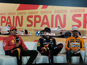 2023-06-03 - Carlos Sainz, Max Verstappen and Lando Norris during the presse conference of Catalunya Grand Prix F1 at Circuit of Catalunya Barcelona on june  03, 2023 - FORMULA 1 AWS GRAN PREMIO DE ESPAÑA 2023 - PRESS CONFERENCE - FORMULA 1 - MOTORS