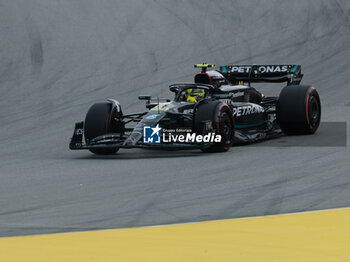 2023-06-04 - Lewis Hamilton during the Catalunya Grax Prix F1 2023 at Circuit of Catalunya Barcelona on june  04, 2023 - FORMULA 1 AWS GRAN PREMIO DE ESPAÑA 2023 - RACE - FORMULA 1 - MOTORS