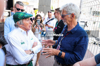 2023-05-26 - STEWART Jackie and HILL Damon discussing in the paddock during the Formula 1 Grand Prix de Monaco 2023, 6th round of the 2023 Formula One World Championship from May 26 to 28, 2023 on the Circuit de Monaco, in Monaco - F1 - MONACO GRAND PRIX 2023 - FORMULA 1 - MOTORS